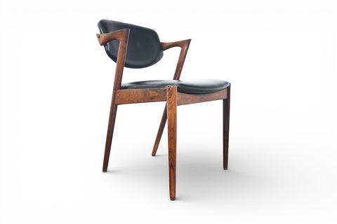 SET OF SIX KAI KRISTIANSEN MODEL 42 DINING CHAIRS IN ROSEWOOD