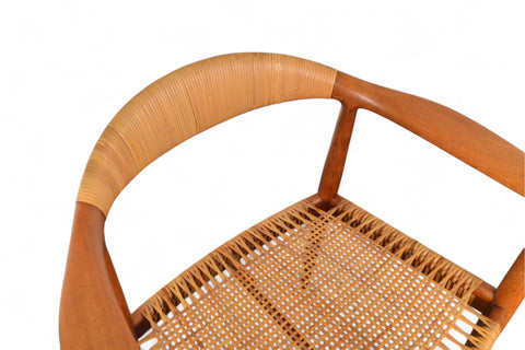 Teak and cane Hans Wegner Round Chair, iconic mid-century Danish design