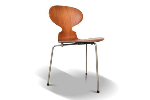 Arne Jacobsen Ant chair