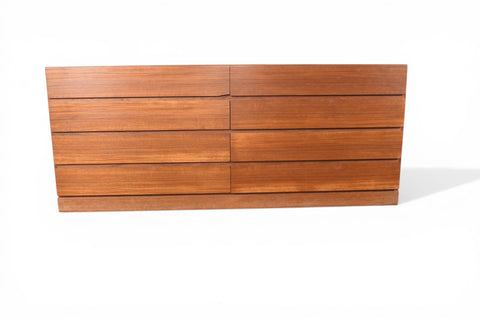 ARNE WAHL IVERSEN TEAK EIGHT DRAWER DRESSER VANITY CREDENZA SUITE | DANISH MODERN 1960s