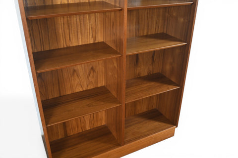 CARLO JENSEN DOUBLE TEAK BOOKCASE BY HUNDEVAD + CO | DANISH MODERN 1960s