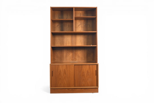 CARLO JENSEN TEAK CREDENZA WITH BOOKCASE HUTCH BY HUNDEVAD + CO | DANISH MODERN 1960s