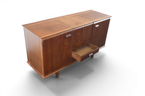 ENGLISH MODERN TEAK CREDENZA WITH FLIP-UP BAR, 1960s