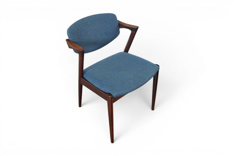 SET OF EIGHT KAI KRISTIANSEN MODEL 42 DINING CHAIRS IN ROSEWOOD