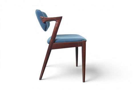 SET OF EIGHT KAI KRISTIANSEN MODEL 42 DINING CHAIRS IN ROSEWOOD