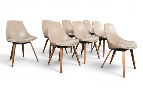 Set of eight mid-century bentwood walnut dining chairs, front view, 1960s USA
