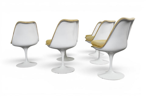 Complete set of 6 Eero Saarinen Tulip dining chairs, Knoll, rear view