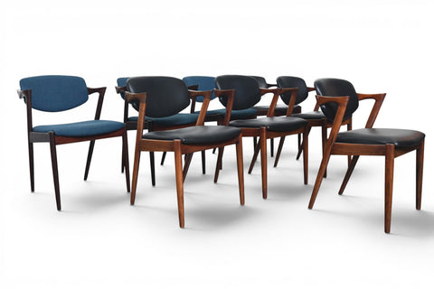 SET OF EIGHT KAI KRISTIANSEN MODEL 42 DINING CHAIRS IN ROSEWOOD