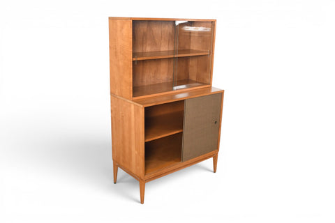 Vintage Paul McCobb Planner Group walnut credenza with hutch, 1950s – view 8
