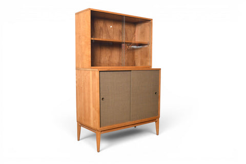 Vintage Paul McCobb Planner Group walnut credenza with hutch, 1950s – view 10