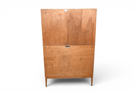 Vintage Paul McCobb Planner Group walnut credenza with hutch, 1950s – view 12