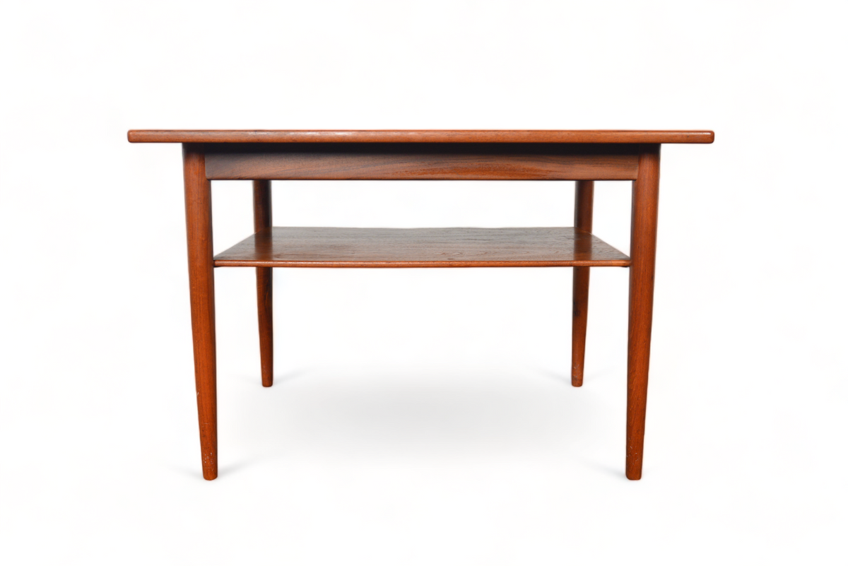 DANISH MODERN TEAK SIDE TABLE WITH LOWER RACK