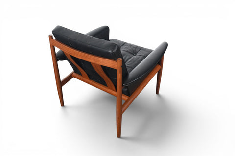 Vintage Grete Jalk Grand Danois lounge chair in teak and black leather, 1957, view 5