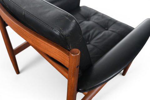 Vintage Grete Jalk Grand Danois lounge chair in teak and black leather, 1957, view 6