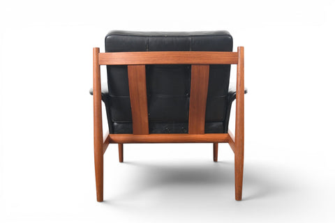 Vintage Grete Jalk Grand Danois lounge chair in teak and black leather, 1957, view 8