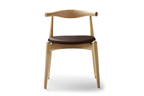CH20 Elbow Chair - Oak Oil - Front