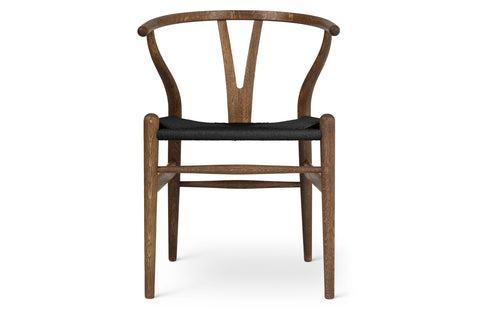 CH24 Wishbone Chair - Oak Smoked Oil / Black Cord