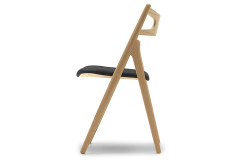 CH29P Sawbuck Chair - Oak Oil - Side