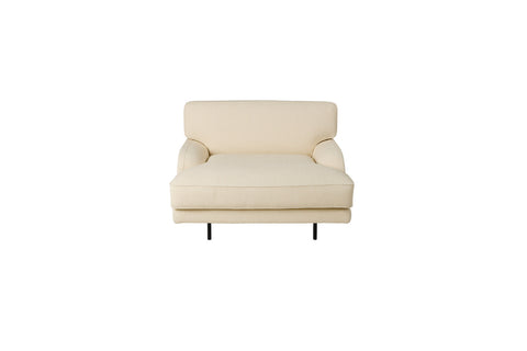 Flaneur Lounge Chair front