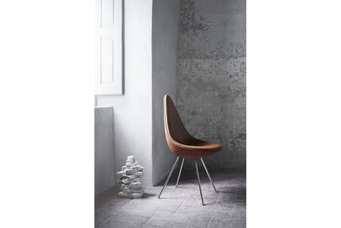 ARNE JACOBSEN MODEL 3110 DROP