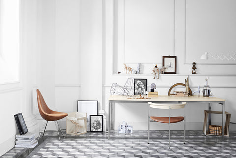 ARNE JACOBSEN MODEL 3110 DROP