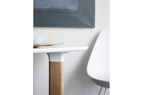 ARNE JACOBSEN MODEL 3110 DROP