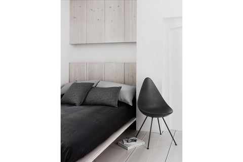 ARNE JACOBSEN MODEL 3110 DROP