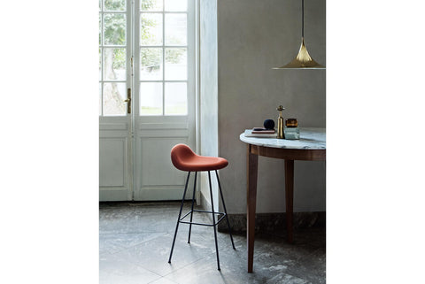 3D BAR STOOL - FRONT UPHOLSTERED - CENTER BASE