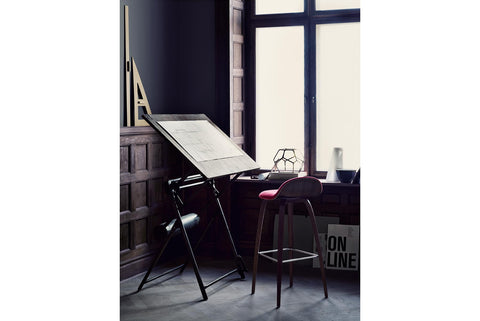 3D BAR STOOL - FRONT UPHOLSTERED - CENTER BASE