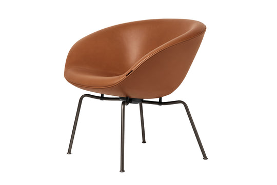 ARNE JACOBSEN MODEL 3318 POT EASY CHAIR LEATHER