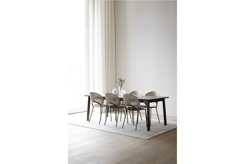 ARDE ANA DINING TABLE