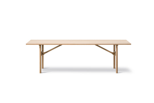 BØRGE MOGENSEN MODEL 6384 DINING TABLE