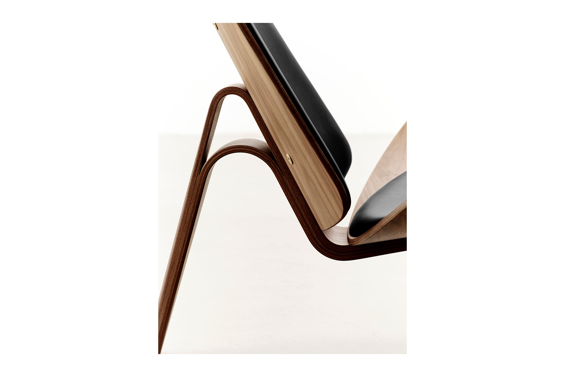 Table Chair Shell CH07 | SHELL CHAIR