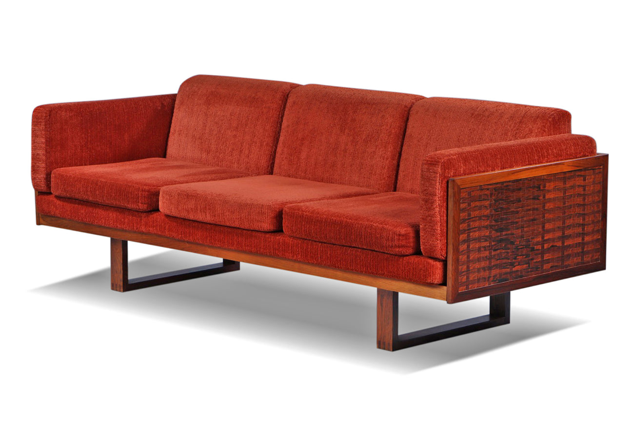 Mid Century Modern Sofas Elegant Seating Options