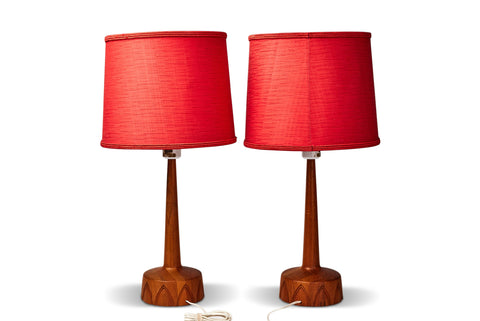 PAIR OF MODEL 523 TEAK TABLE LAMPS WITH RED SHADES