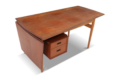 ARNE VODDER DROP LEAF DESK IN TEAK