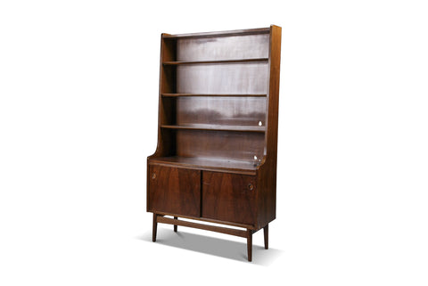 JOHANNES SORTH BOOKCASE IN NUTWOOD