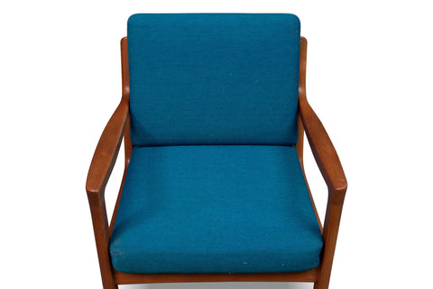 MODEL 166 SENATOR LOUNGE CHAIR BY OLE WANSCHER