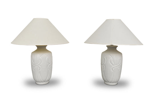 PAIR OF POST MODERN TABLE LAMPS BY SUNSET