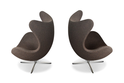 PAIR OF 1960s ARNE JACOBSEN EGG CHAIRS FOR FRITZ HANSEN