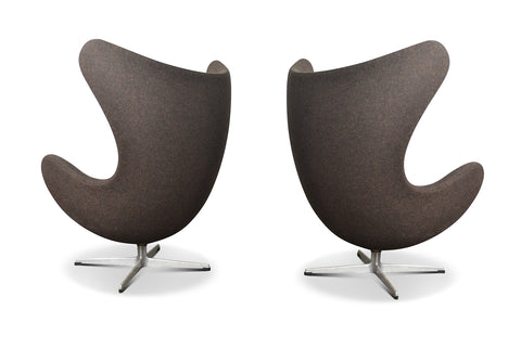 PAIR OF 1960s ARNE JACOBSEN EGG CHAIRS FOR FRITZ HANSEN