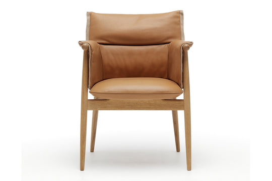 E005 | EMBRACE ARMCHAIR