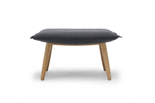 EOOS MODEL E016 | EMBRACE FOOTSTOOL