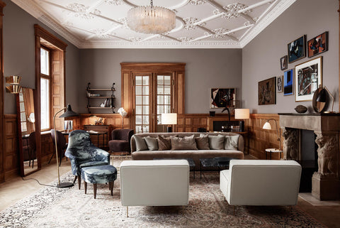 MODERN LINE LOUNGE CHAIR