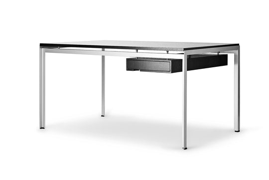 POUL KJÆRHOLM MODEL PK52A | STUDENT DESK