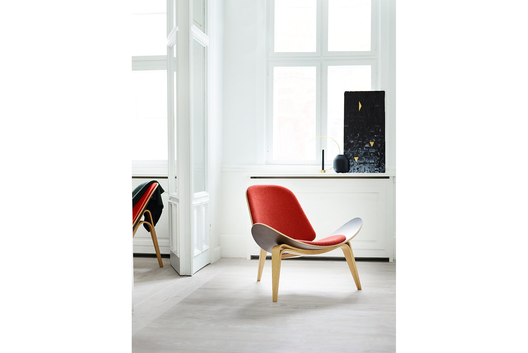 CH07 | SHELL CHAIR
