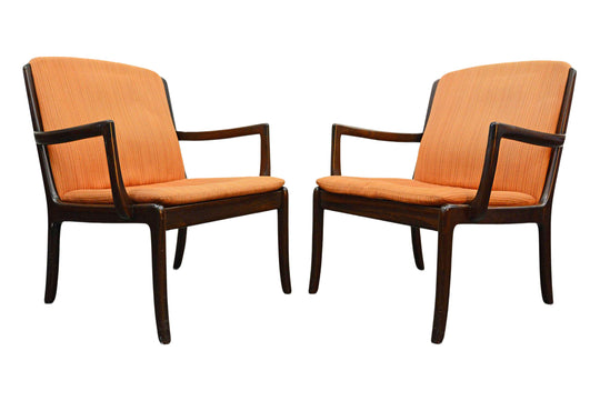 PAIR OF OLE WANSCHER LOUNGE CHAIRS IN MAHOGANY